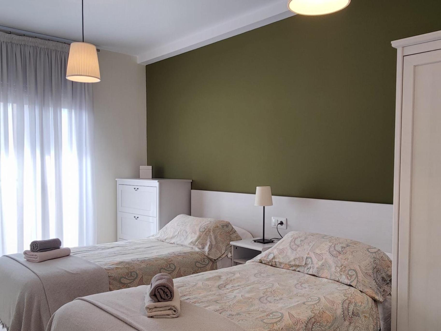 Ca L'Esmolet Apartment เตรมป์ ภายนอก รูปภาพ